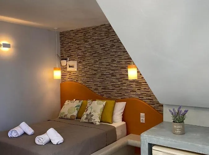 アパート Mouselis