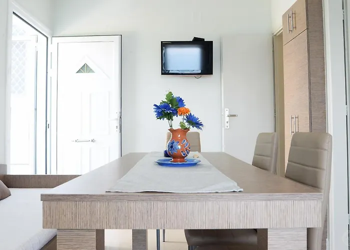 Mouselis アパート *