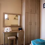 شقة Mouselis