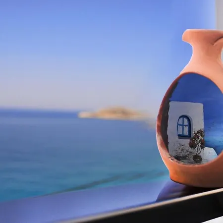 Mouselis شقة