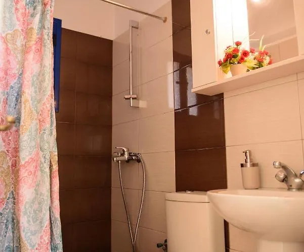 Mouselis Apartman *